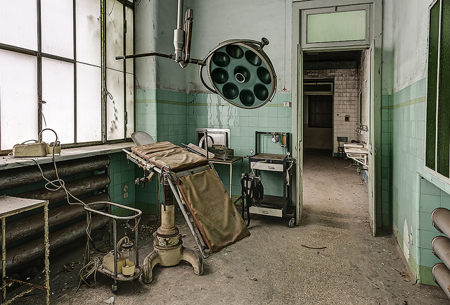 13261263683_8c782b8b4a_z